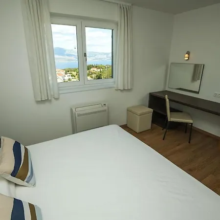فيلة Allegra W Private Pool Škrip