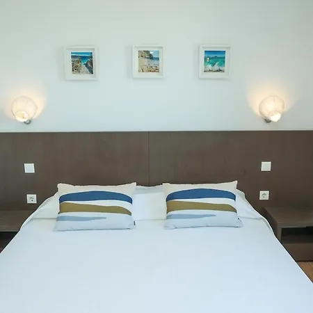 Allegra W Private Pool Villa Škrip